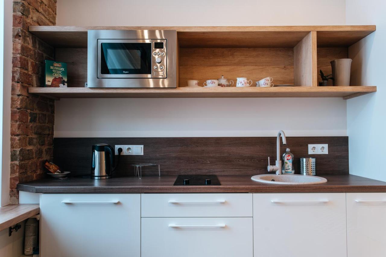 Stylish Latvian-Style Studio Apartment Near City Center, Parks, Cafes & Public Transit Riga Exterior foto