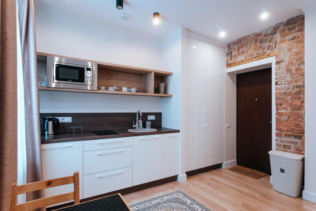 Stylish Latvian-Style Studio Apartment Near City Center, Parks, Cafes & Public Transit Riga Exterior foto